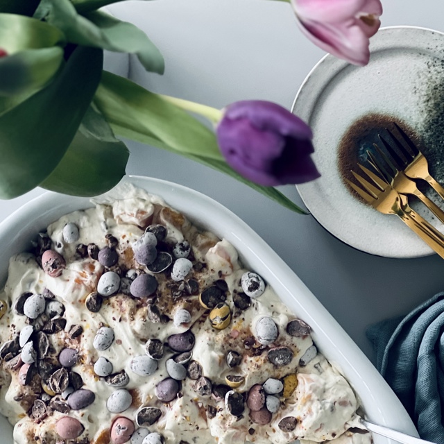 Páskadessert við Mini Eggum