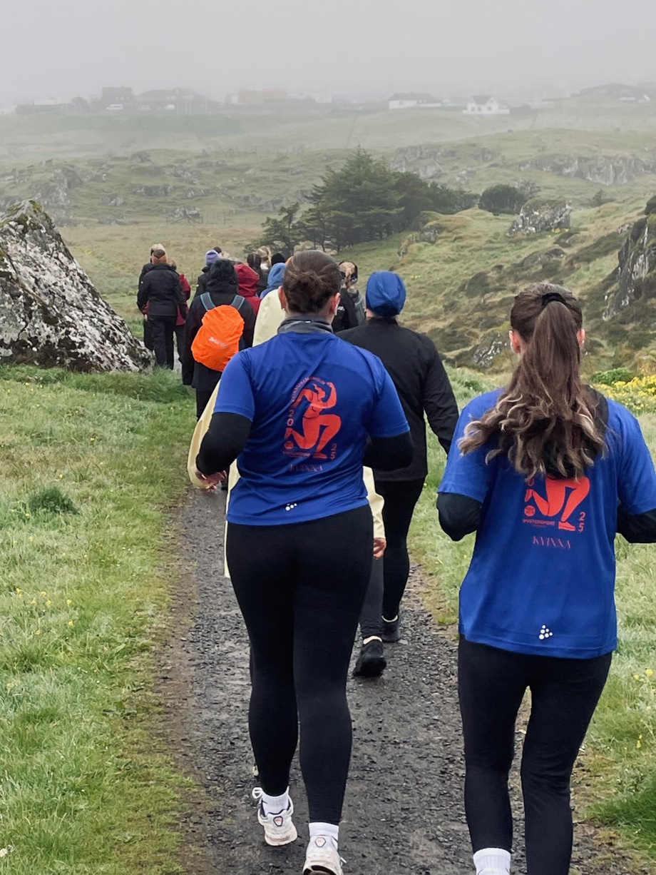 <p>Rennirutan oman Hoydalar var næstan gandakend í sirmi og mjørka</p>