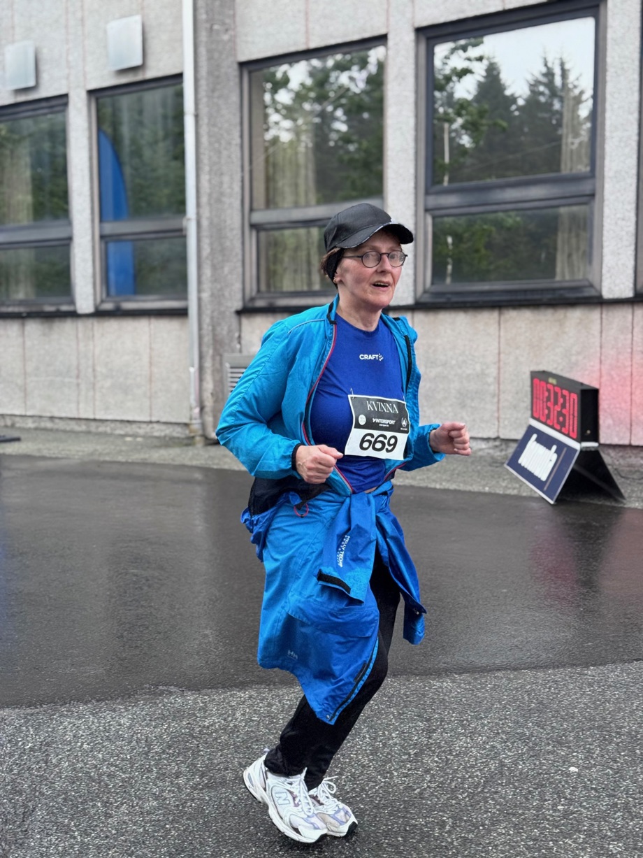 <p>Gott lag á luttakandi kvinnum</p>